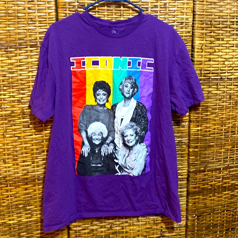 EUC Golden Girls ICONIC Rainbow + Graphic Tee shirt XL